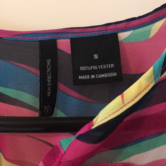 Beautiful Spring Top - Picture 3 of 8